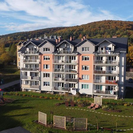 Apartament Sloneczny Ustrzyki Dolne Exterior photo